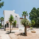 Chrysanthemum 3 Bedroom Villa
