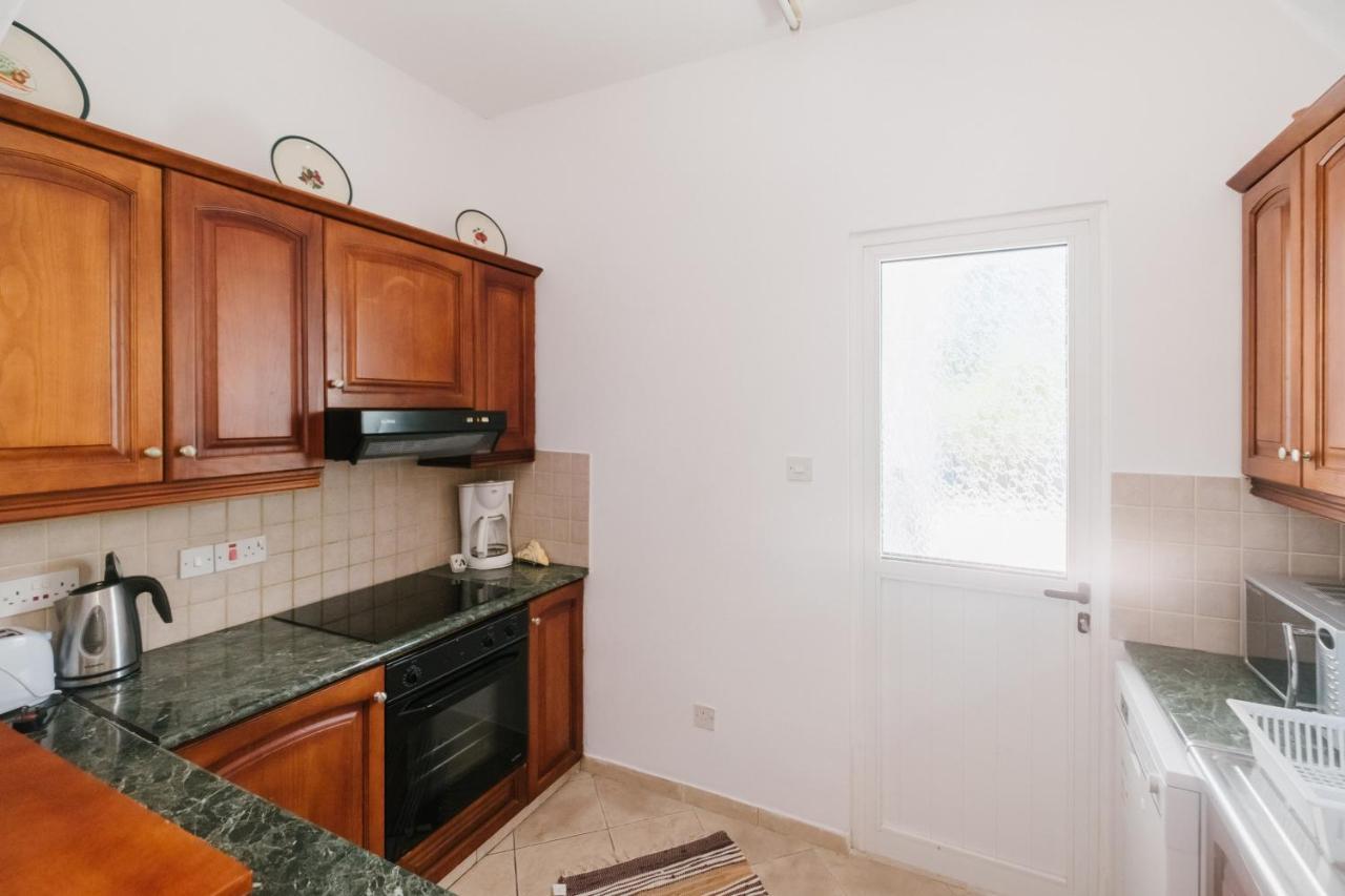 Chrysanthemum 3 Bedroom * Pafos